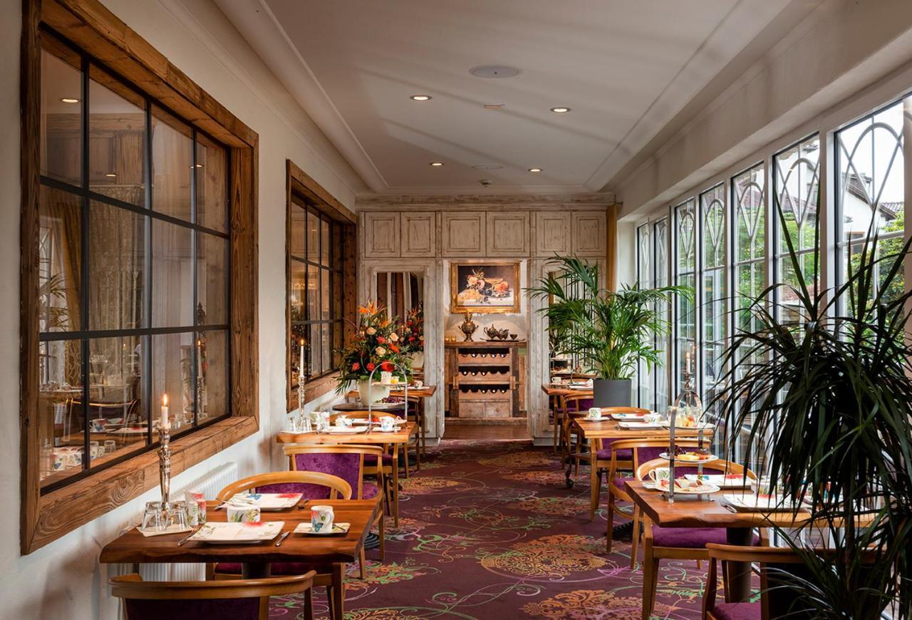 Wellnesshotel Seeschloesschen - Privat- Spa & Naturresort ゼンフテンベルク エクステリア 写真