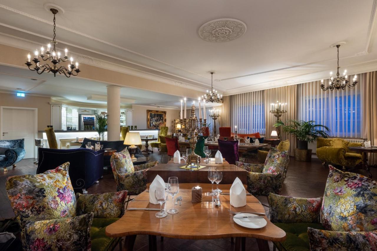 Wellnesshotel Seeschloesschen - Privat- Spa & Naturresort ゼンフテンベルク エクステリア 写真