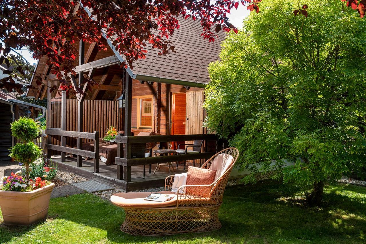 Wellnesshotel Seeschloesschen - Privat- Spa & Naturresort ゼンフテンベルク エクステリア 写真
