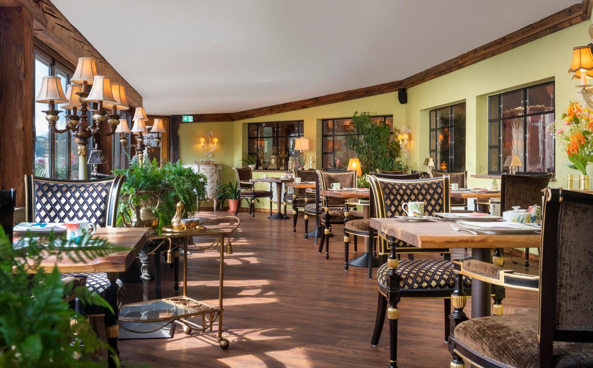 Wellnesshotel Seeschloesschen - Privat- Spa & Naturresort ゼンフテンベルク エクステリア 写真